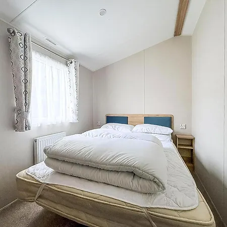 Parque de Campismo Lovely Caravan To Hire At White Acres In Newquay Ref 94419of